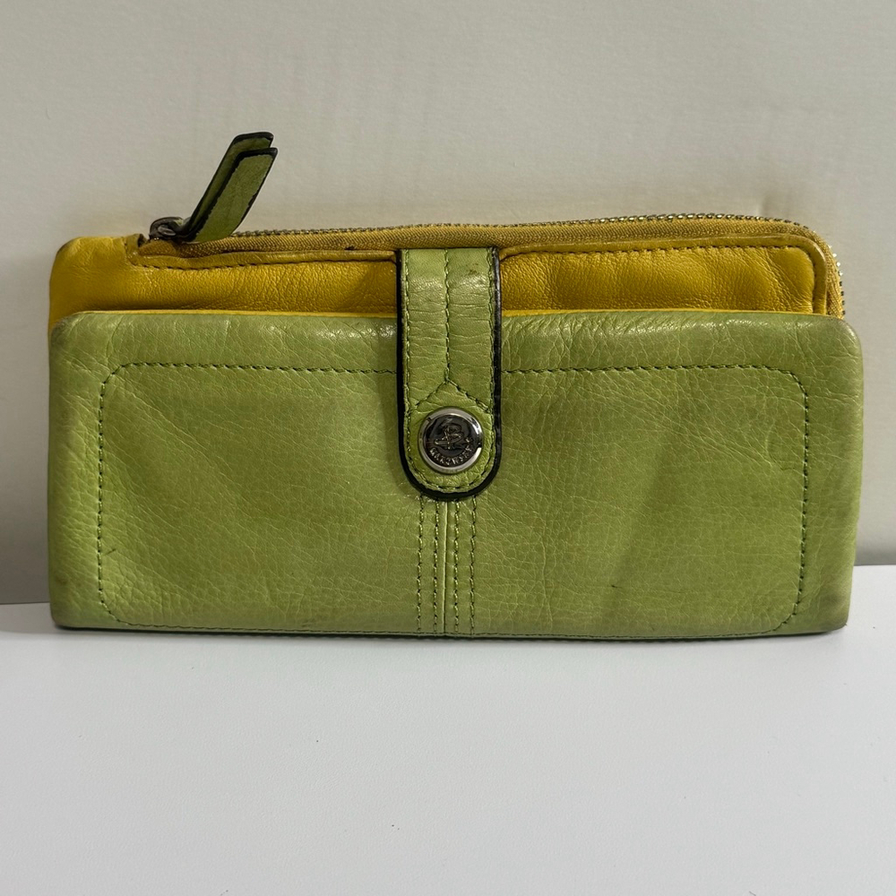 B Makowsky Soft Leather Wallet Green Yellow Colorblock Zip Around Organizer Clut - Picture 3 of 8